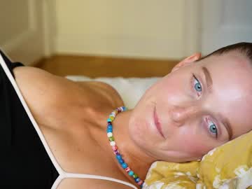 girl ellaa91 image #2348316