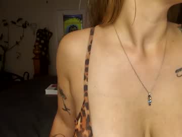 girl toriirose image #4763671