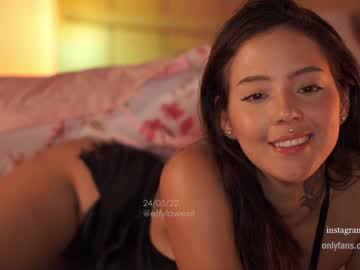 girl effyloweell image #1834704