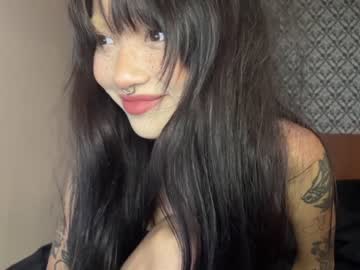 girl tarrrantula image #6127155