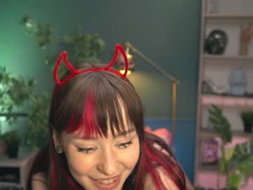 girl ella_knockers_xl image #1651010