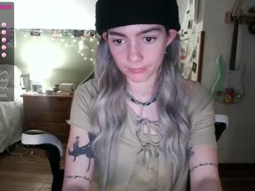 girl pixelatedprincess image #4106520