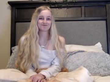 girl peachezzs image #865111