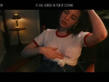 girl cinnabelle image #898673