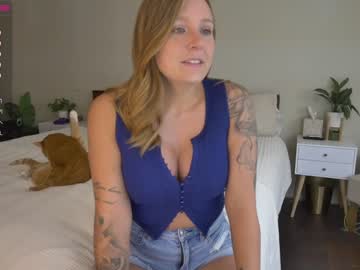 girl reign_rellic_ image #4926088