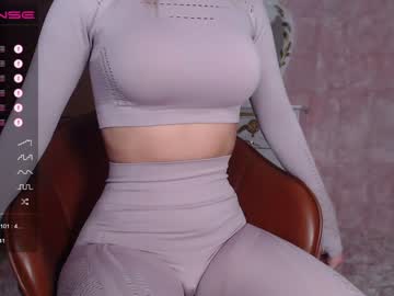girl welcome2pleasureland image #3139159