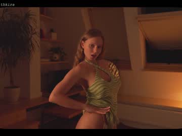 girl chillwithkira image #1760941