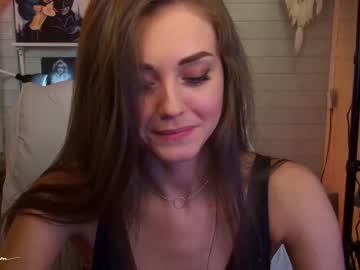 girl lettymoa image #2021106
