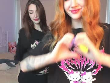 girl jerkoffstation image #3601767