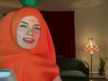 girl bigredcarrott image #4808297