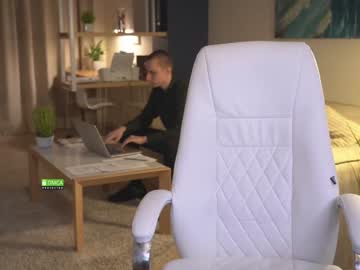 couple office_online image #1609290