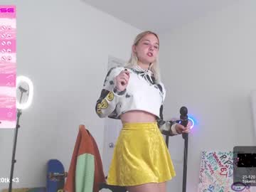 girl petitebrat image #4425836