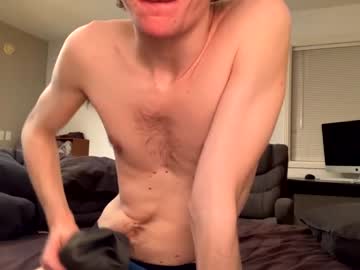 man blonde_boi99 image #4752603