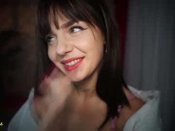 girl excitease image #2675533