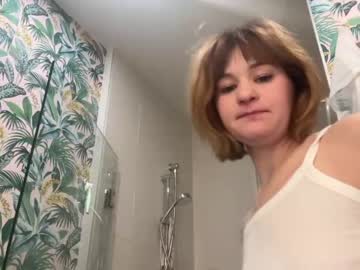 girl olive_nextdoor image #3843572