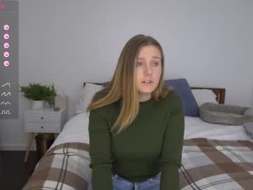 girl reign_rellic_ image #5396067