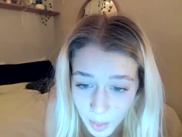 girl ashbabyy19 image #3958499