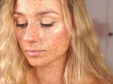 girl artease image #5406470