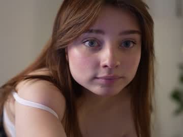 girl floret_joy image #6538451