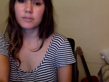 girl ericarae91 image #2129294