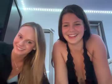 couple prettypoliteladies image #4987713