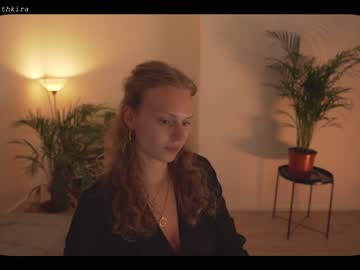 girl chillwithkira image #1991759