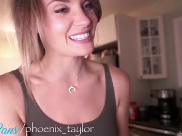 girl phoenix_taylor image #3098483