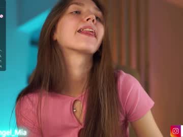 girl angels_kiss image #5501812