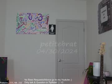 girl petitebrat image #6871672