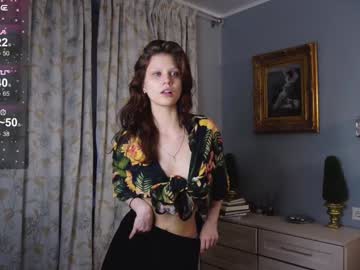 girl darellefountain image #6954937