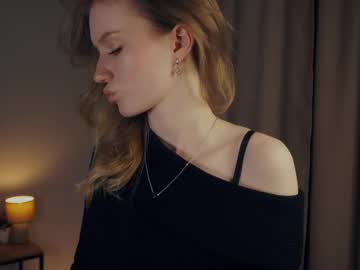 girl rowenacroyle image #7019855