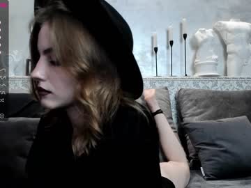 girl eleanor_morte image #2333981
