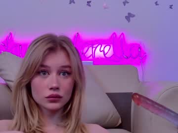 girl shycinderella image #1699891