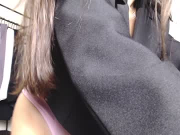 girl friend_foryou image #4189783