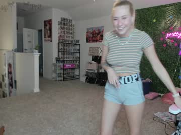 girl pr3ttyp1nkpussy image #1712859