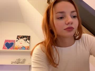 girl scarletfox77_ image #6999129