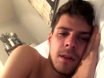 man killinchillin19 image #3136294