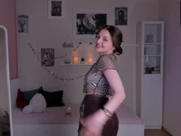 girl whereweland image #3406652
