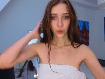 girl crazy_hug image #6991583