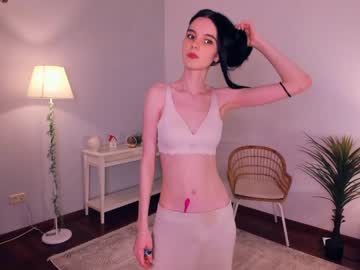 girl mariamhailey image #6313440
