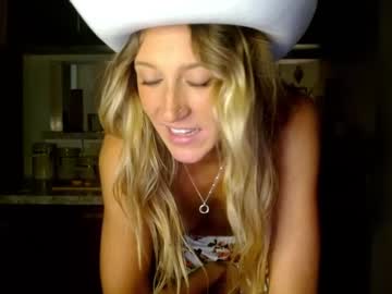 girl addisonvodka image #2661611