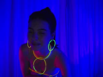 girl hannasthesia image #3742982
