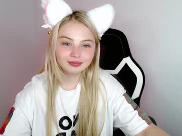 girl shy_blondiee image #3677258