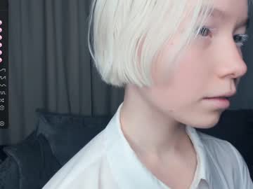 girl silvergloss image #5378153