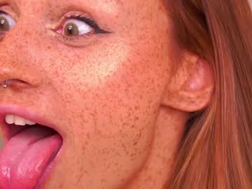 girl artease image #3225637