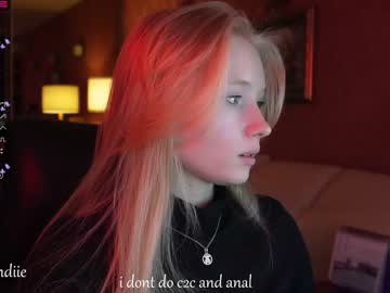 girl bestblondiiecb image #3897093
