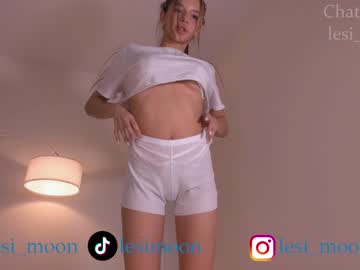 girl lesi_moon image #6301451