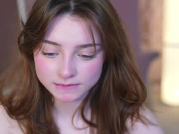 girl floret_joy image #6850012