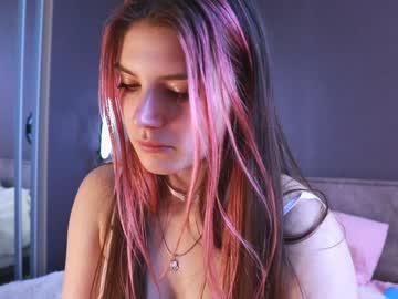 girl pinkncrazy image #4115639