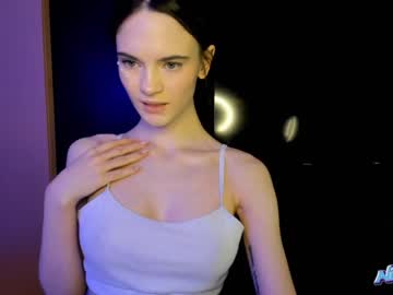 girl gloriamil image #3146024